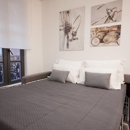 Apartamento Nuevo Y De Lujo En Puerta Del Sol Madrid Eksteriør bilde