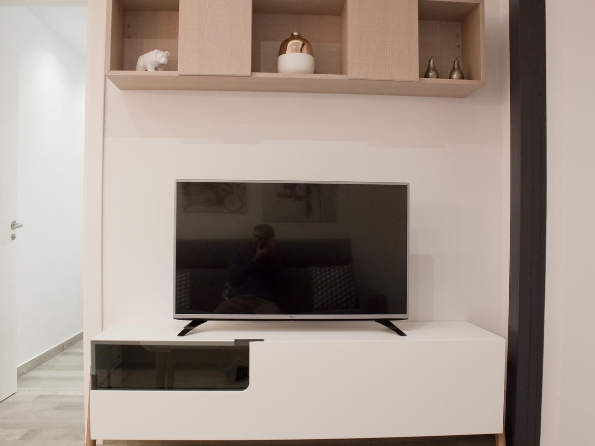 Apartamento Nuevo Y De Lujo En Puerta Del Sol Madrid Eksteriør bilde