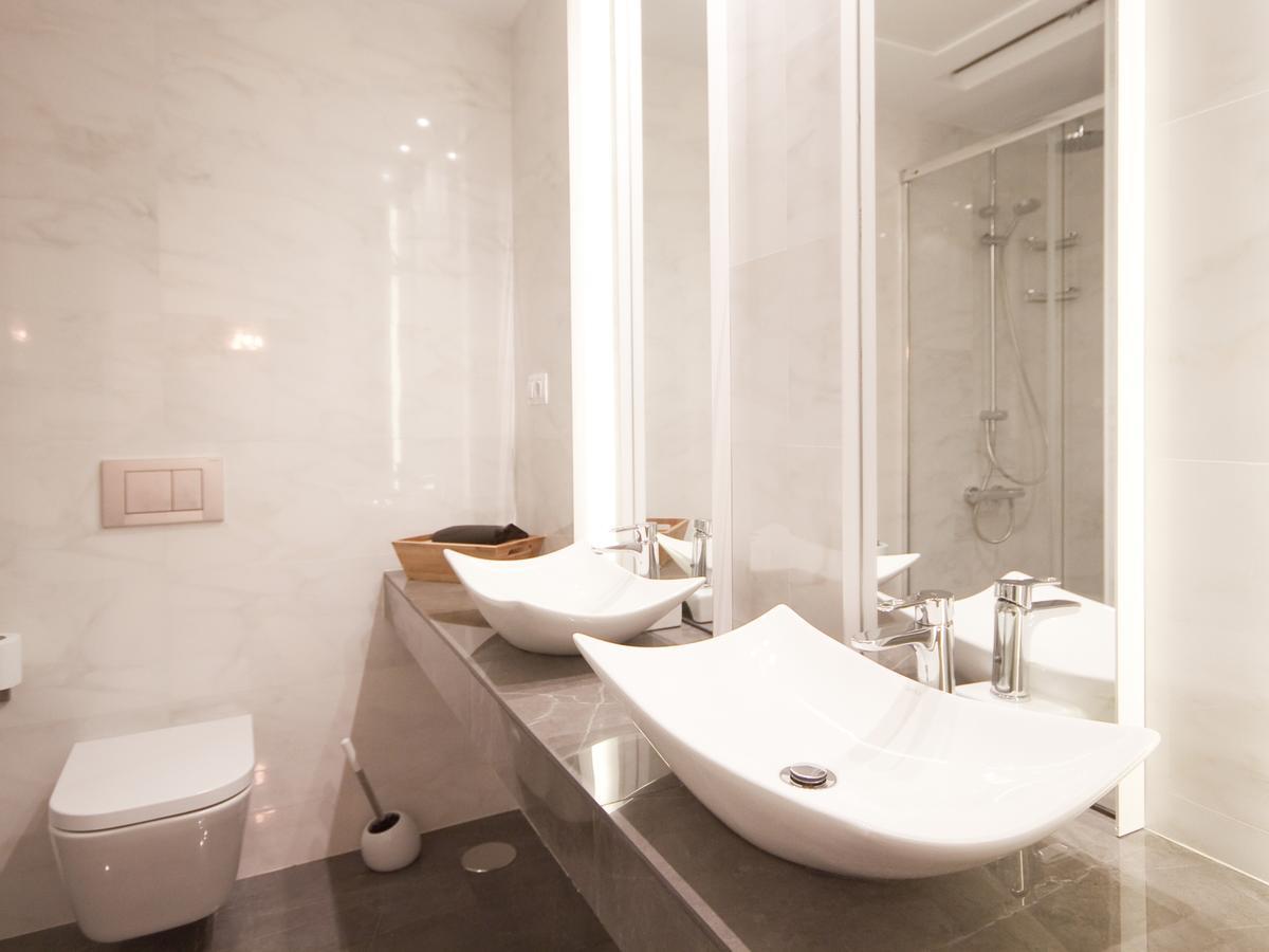 Apartamento Nuevo Y De Lujo En Puerta Del Sol Madrid Eksteriør bilde
