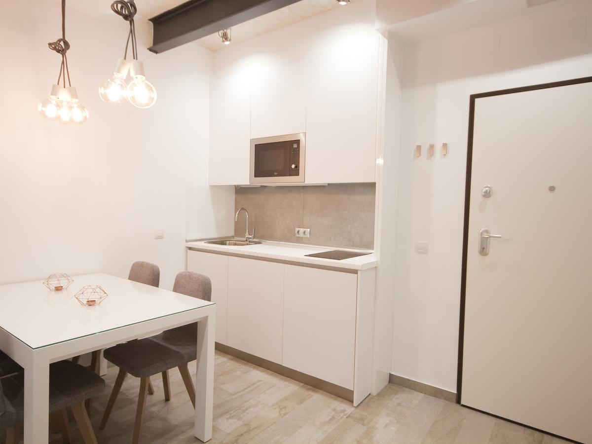 Apartamento Nuevo Y De Lujo En Puerta Del Sol Madrid Eksteriør bilde